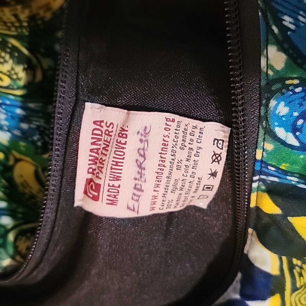 NWT Colorful Patterned Hippie Style Crossbody Bag - Picture 4 of 5